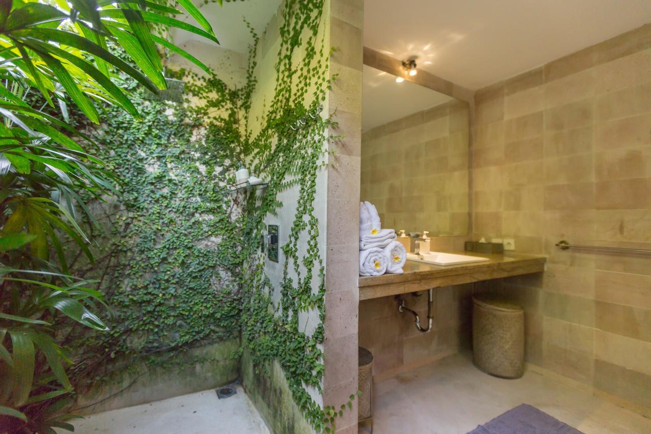 Villa Tangra Seminyak  Exterior photo