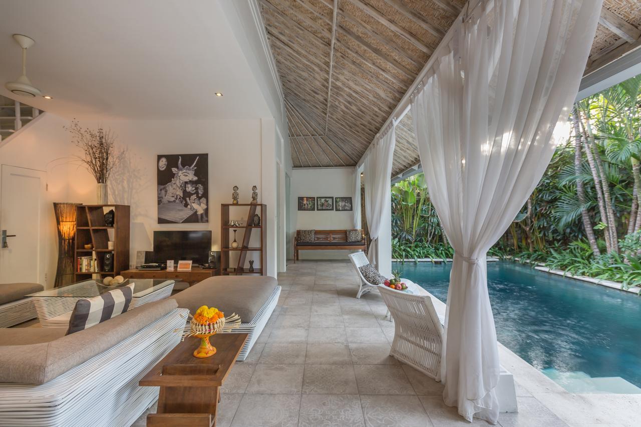 Villa Tangra Seminyak  Exterior photo