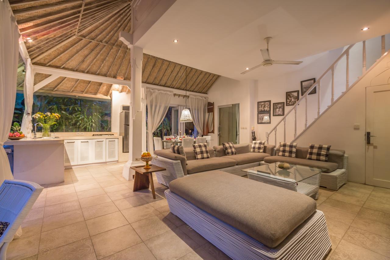 Villa Tangra Seminyak  Exterior photo